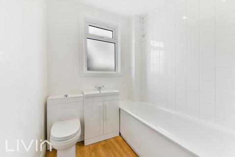 77 Stratford Road, Thornton Heath, CR7 7QL