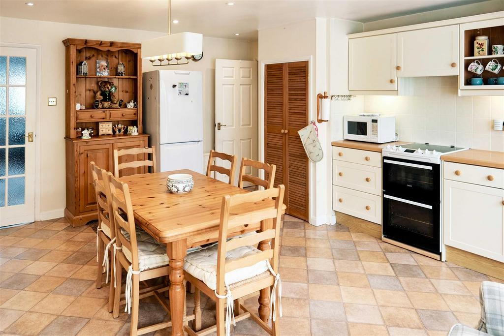 Enormous Kitchen/Family Room