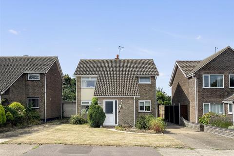 3 bedroom detached house for sale, Burnt Hill Way, Lowestoft