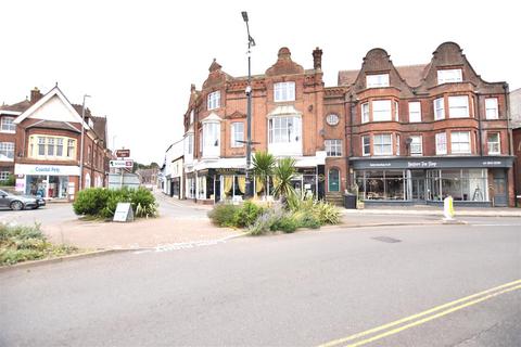 3 bedroom apartment for sale, Prince Of Wales Road, Cromer