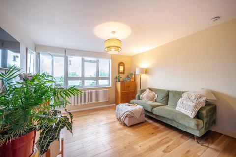 1 bedroom flat for sale, Bredinghurst, Overhill Road, East Dulwich, SE22