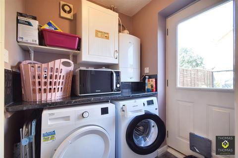 14 Bentley Close, Quedgeley, Gloucester, GL2 4SH