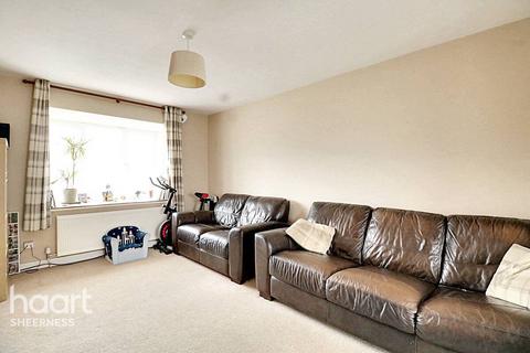 3 bedroom end of terrace house for sale, St James Close, Warden Bay