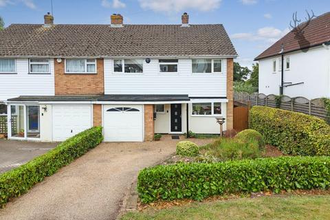 17 Hill Road, Theydon Bois, Epping, CM16 7LX