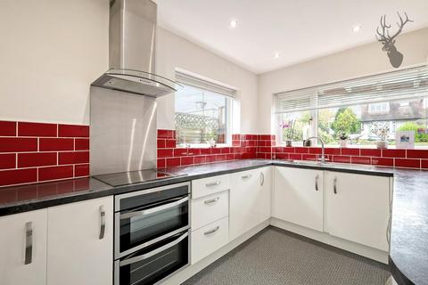 17 Hill Road, Theydon Bois, Epping, CM16 7LX