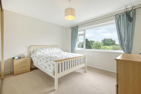 17 Hill Road, Theydon Bois, Epping, CM16 7LX
