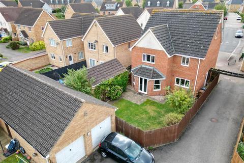 5 bedroom detached house for sale, Foster Road, Peterborough PE2