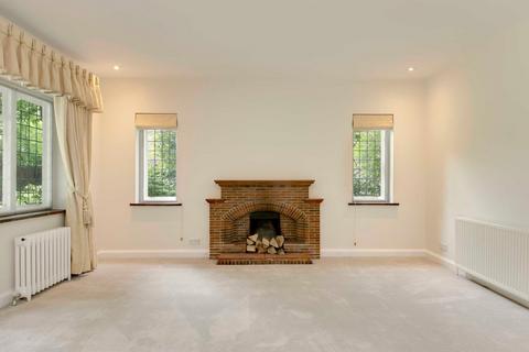 6 bedroom detached house for sale, Penn Road, Beaconsfield, HP9