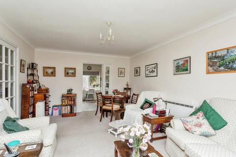 1 bedroom retirement property for sale, The Lindens, Towcester NN12