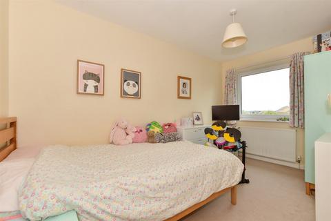 8a Constitution Hill, Gravesend, DA12 1JT