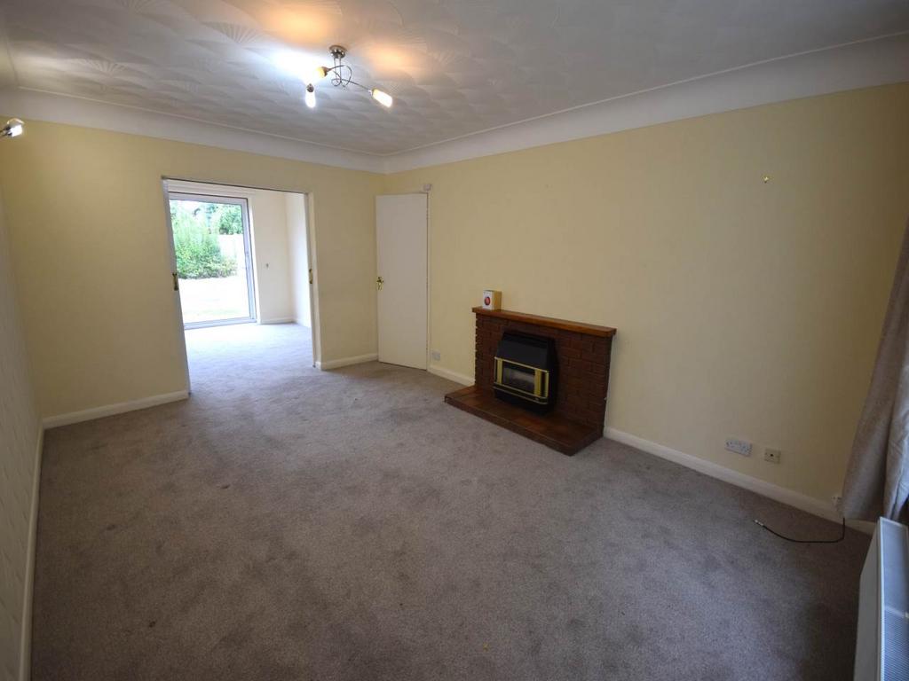 Cotebrook Drive, Upton, Chester 4 bed link detached house to rent £