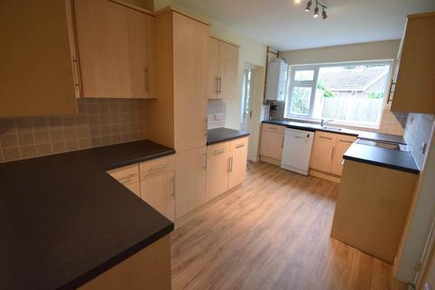 4 bedroom link detached house to rent, Cotebrook Drive, Upton, Chester