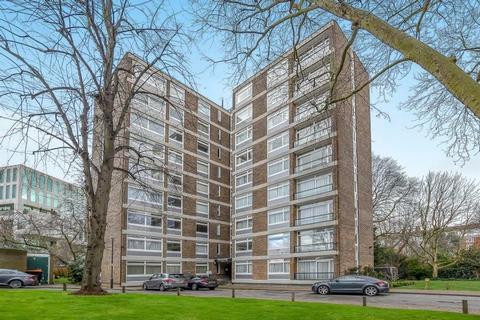 2 bedroom apartment to rent, Park Close, Ilchester Place, Kensington