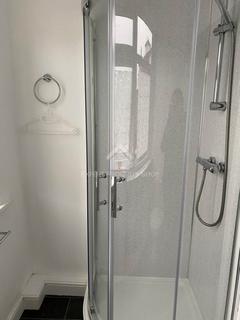 1 bedroom in a house share to rent, Room 8, 8 Westport road, Stoke-on-Trent