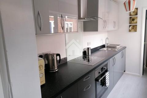 undefined, *Room Available*Room 2, 11 Albert Road, Retford