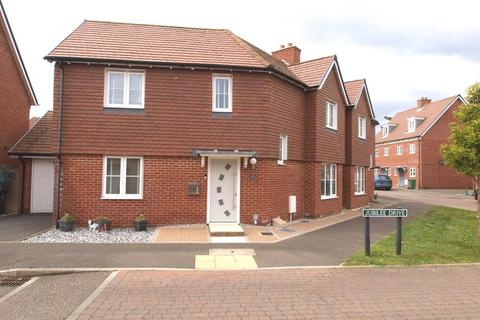 4 bedroom semi-detached house for sale, Jubilee Drive, Polegate BN26