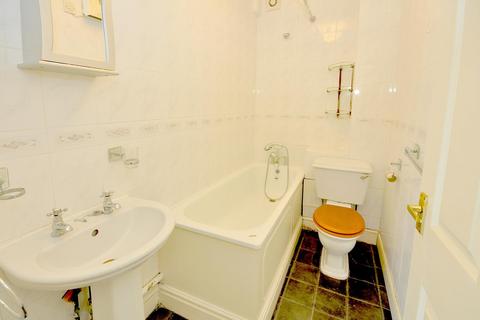 2 bedroom apartment to rent, Stepney Way, London E1