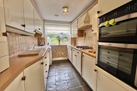 2 bedroom cottage for sale, Chew Wood, Chisworth, Glossop