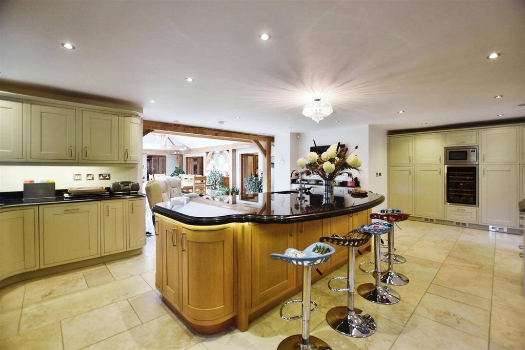 Open Plan Kitchen Family Room