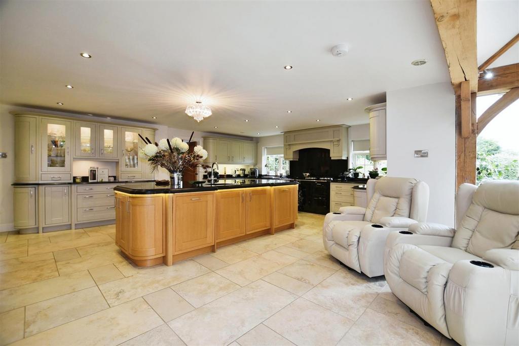 Open Plan Kitchen Family Room