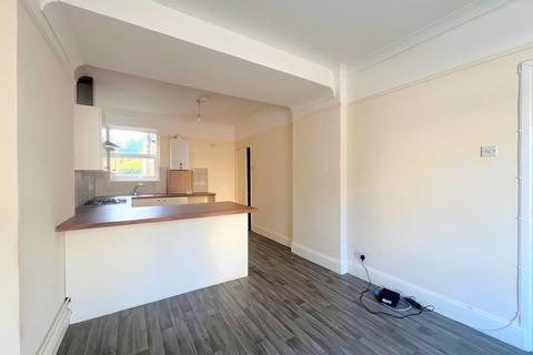 1 bedroom flat for sale, Highland Road, Southsea PO4