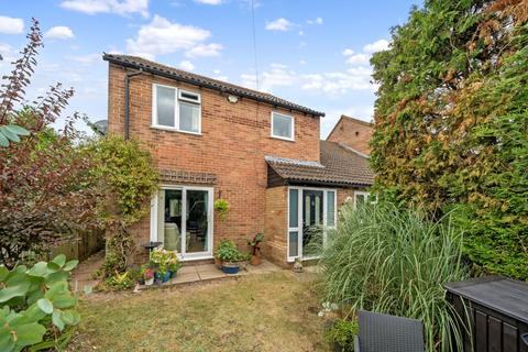 4 bedroom link detached house for sale, Stapleton Close,  Marlow,  SL7