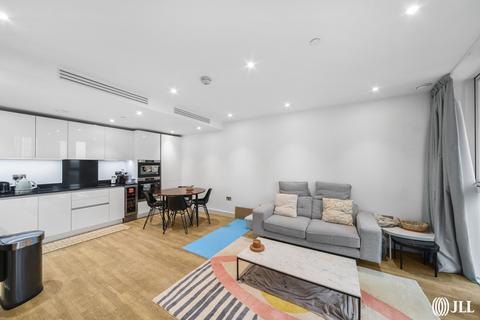 2 bedroom apartment to rent, Nine Elms Point London SW8