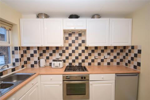 3 bedroom end of terrace house to rent, Springfield, Old Town, Scarborough, North Yorkshire, YO11