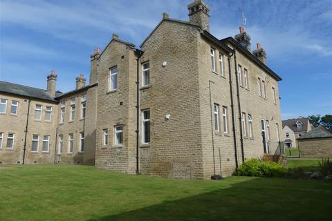 2 bedroom apartment to rent, Melbeck Close, Menston LS29