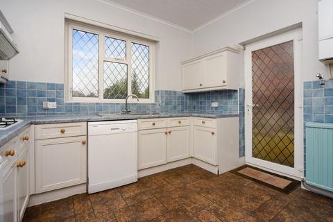 2 bedroom detached house for sale, Chapel Way, Epsom