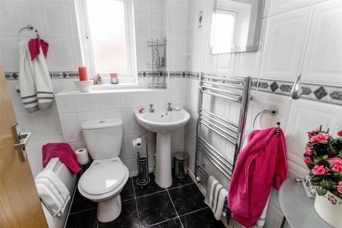 3 bedroom semi-detached house for sale, Birkdale, Whitley Bay