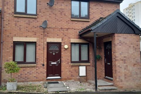 2 bedroom flat to rent, Hilton Court, , Stockport