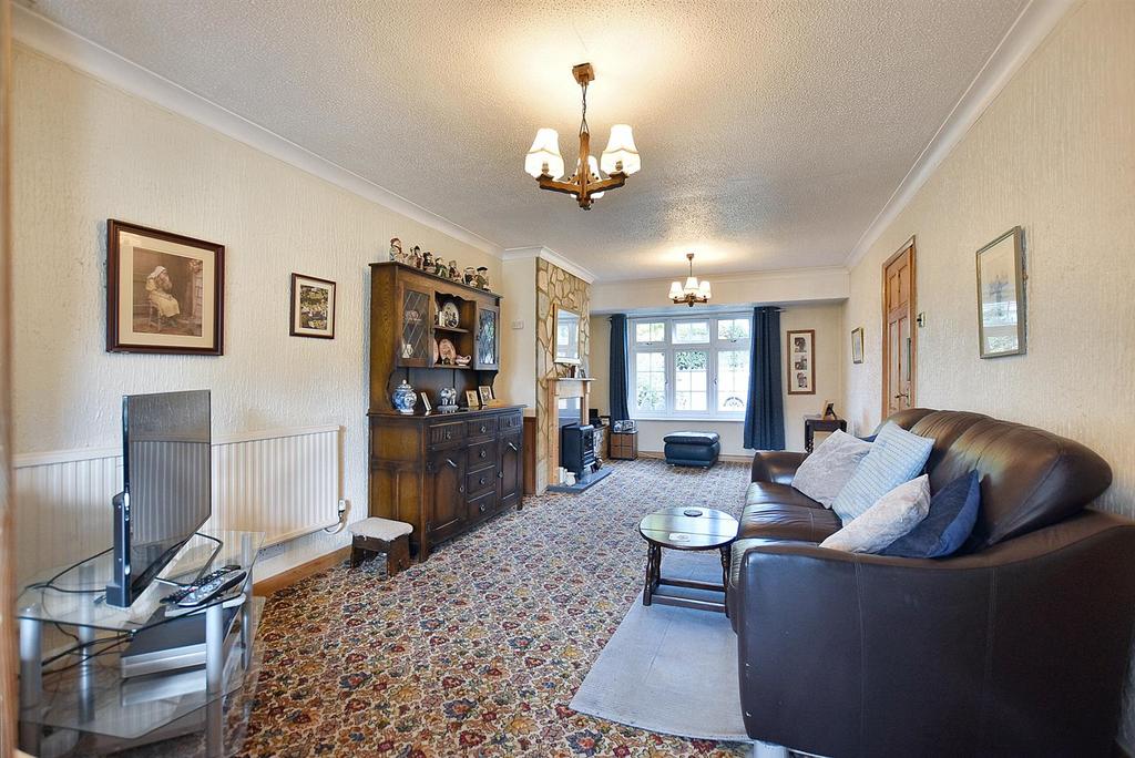 Sycamore Drive, Aylesford 4 bed semidetached house for sale £450,000