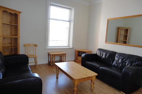 6 bedroom apartment to rent, St. Georges Terrace, Jesmond, Newcastle Upon Tyne