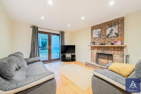 4 bedroom detached house for sale, Mill Lane, Brackley NN13