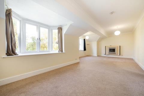 2 bedroom flat for sale, Cranley Road, Surrey GU1