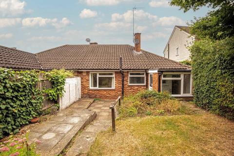 2 bedroom bungalow to rent, Downham Road, Woburn Sands, Milton Keynes, Buckinghamshire, MK17