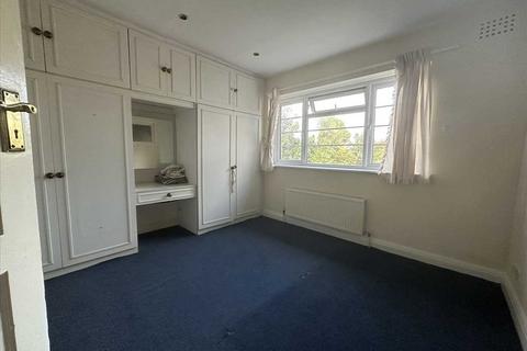 2 bedroom apartment to rent, Beverley Court, Harrow