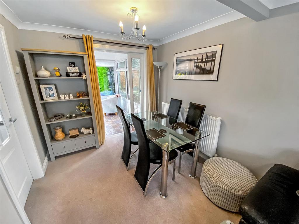 Living/Dining Room