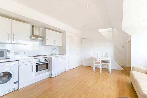 2 bedroom flat for sale, Robin Hood Way, Kingston, London, SW15