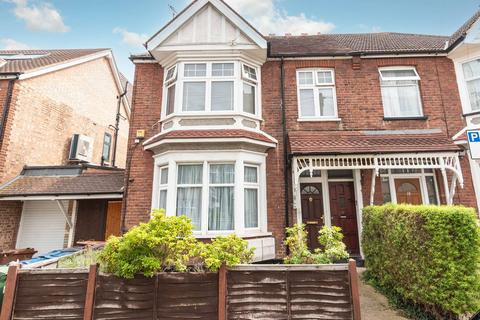 2 bedroom maisonette for sale, Surrey Road, North Harrow, Harrow, HA1