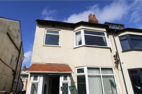 2 bedroom flat for sale, 18a Coronation Road, Thornton Cleveleys FY5