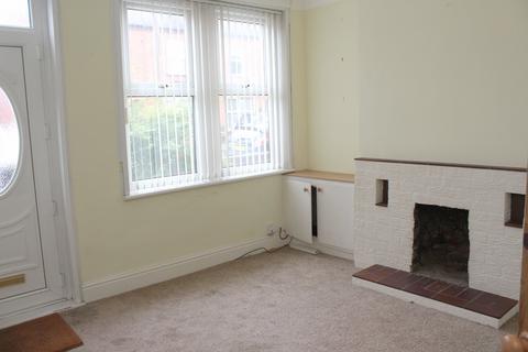 2 bedroom terraced house to rent, Milner Street, Newark, Notts, NG24