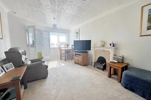 1 bedroom retirement property for sale, St. Leonards Road, Eastbourne