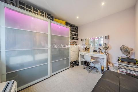 19a Ullswater Close, Bromley, BR1 4JF