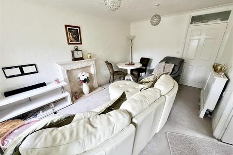 2 bedroom bungalow for sale, Cheyne Gardens, Hall Green, Birmingham