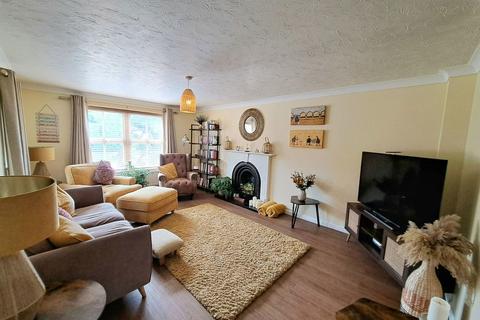 4 bedroom detached house for sale, Obelisk Way, Congleton CW12