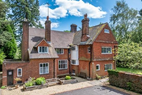 7 bedroom detached house for sale, Grayswood Road, Haslemere, Surrey, GU27