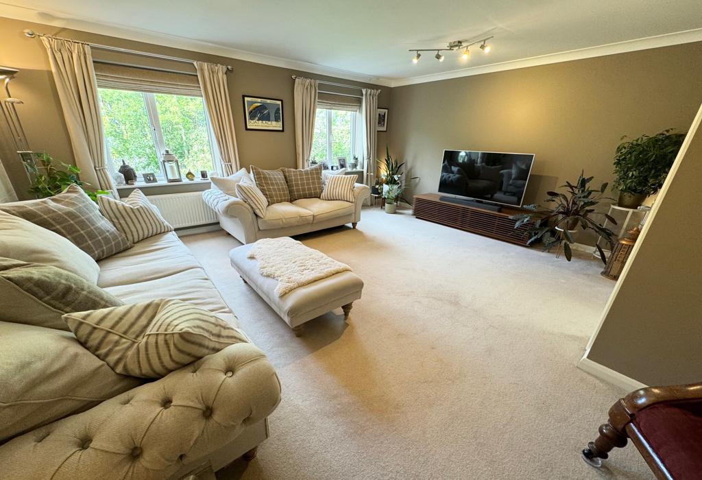 Oberon Way, Cottingley, Bingley... 4 bed end of terrace house for sale