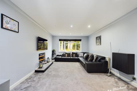 4 bedroom detached house for sale, Heath And Reach LU7